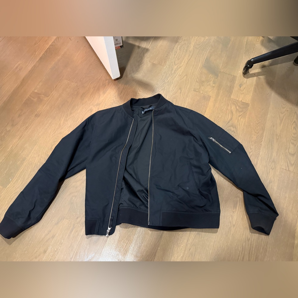 Everlane Men's Black Bomber Jacket L